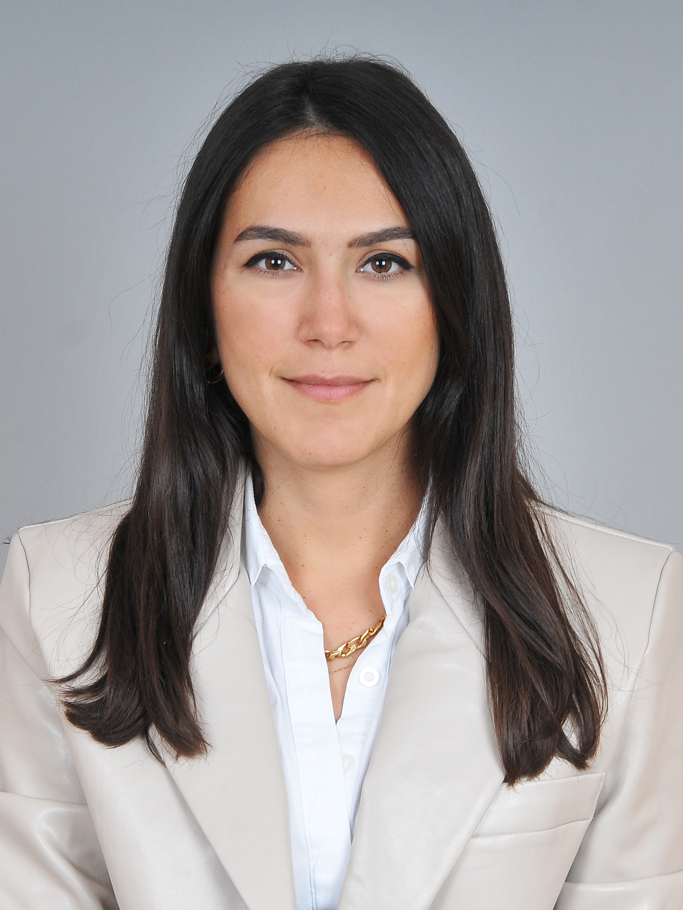 AY&Ccedil;A AKTAŞ Ş&Uuml;K&Uuml;ROĞLU